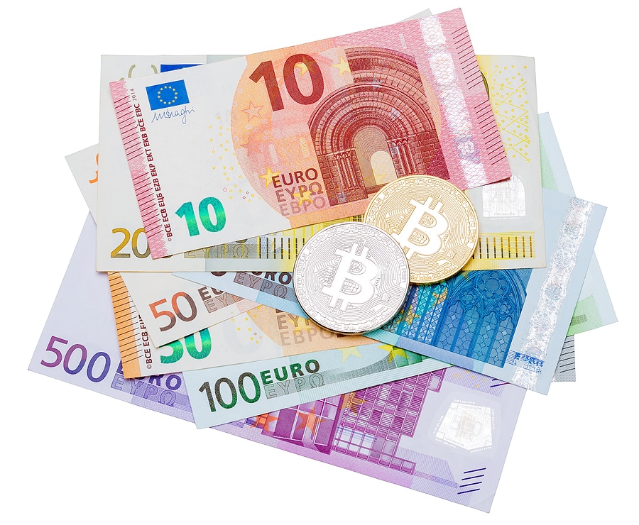 Investieren in Kryptowährungen Bild: Stockfoto-ID: 360947128 Copyright: yamabikay